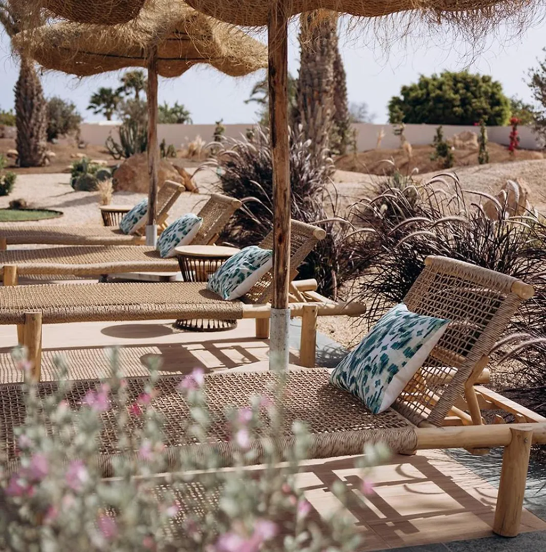 La Linda Villa Tias