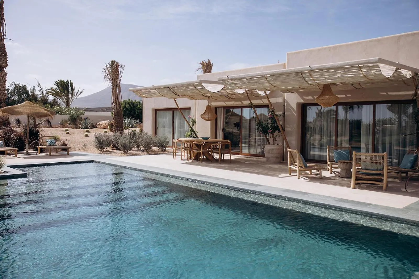 La Linda Villa Tias Spain